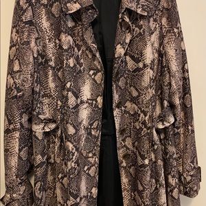 Trench coat - leopard print